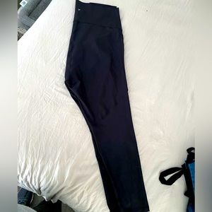 Old navy maternity leggings
